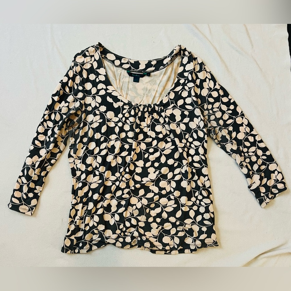Vintage Boden T Shirt Blouse in Grey and Cream, Size L